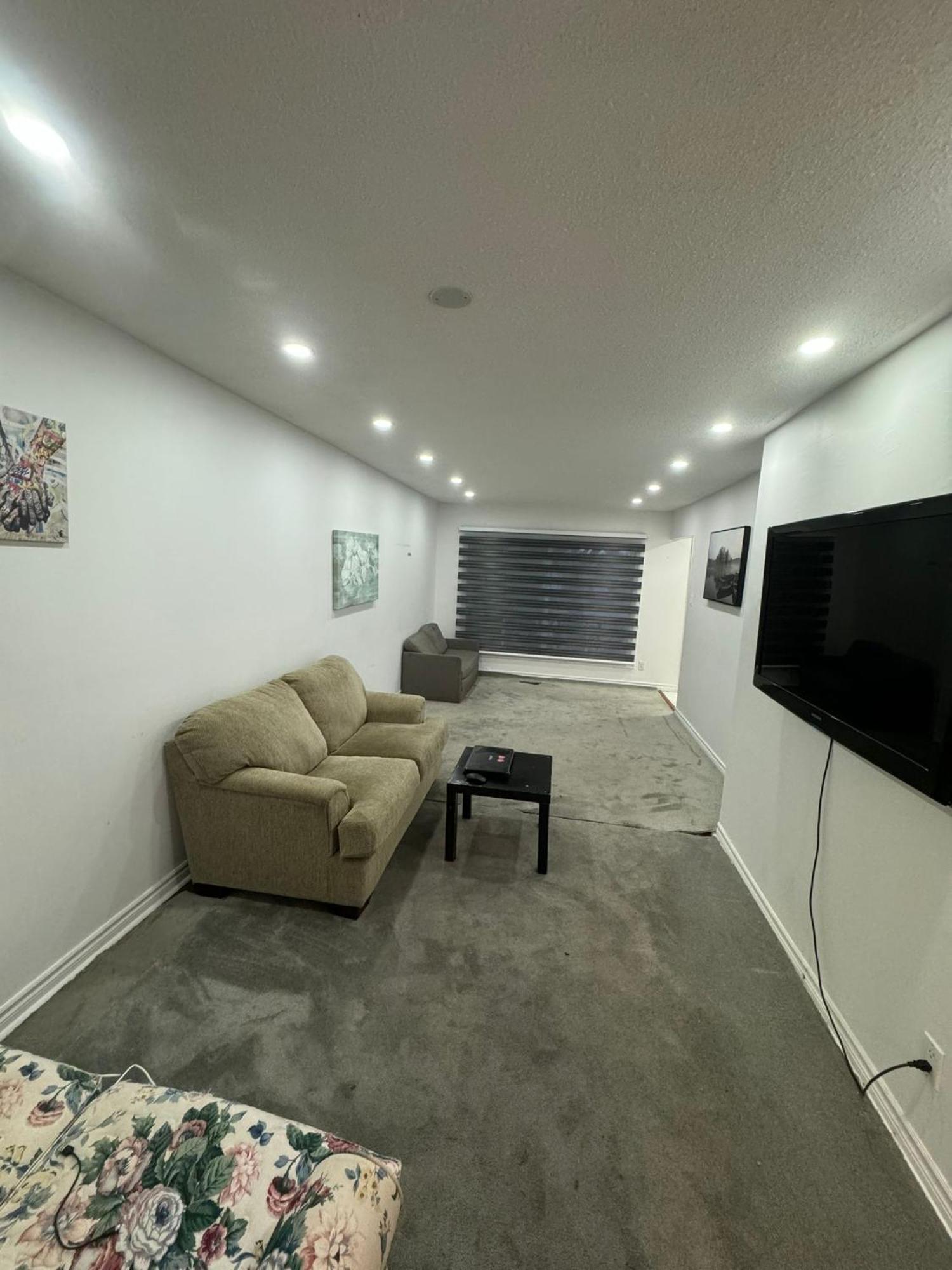 布兰普顿 28 Bingham Road酒店 外观 照片